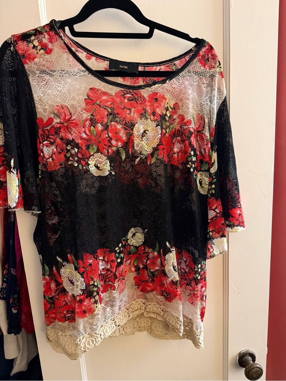 Floral Lace-Trim Sheer Top - Black & Red